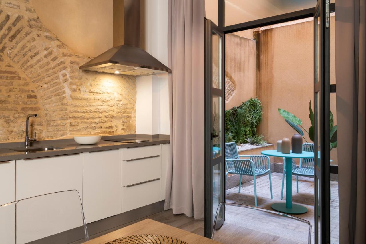Suites Maestranza - Herreria By Magno Apartments Sevilla Exterior foto