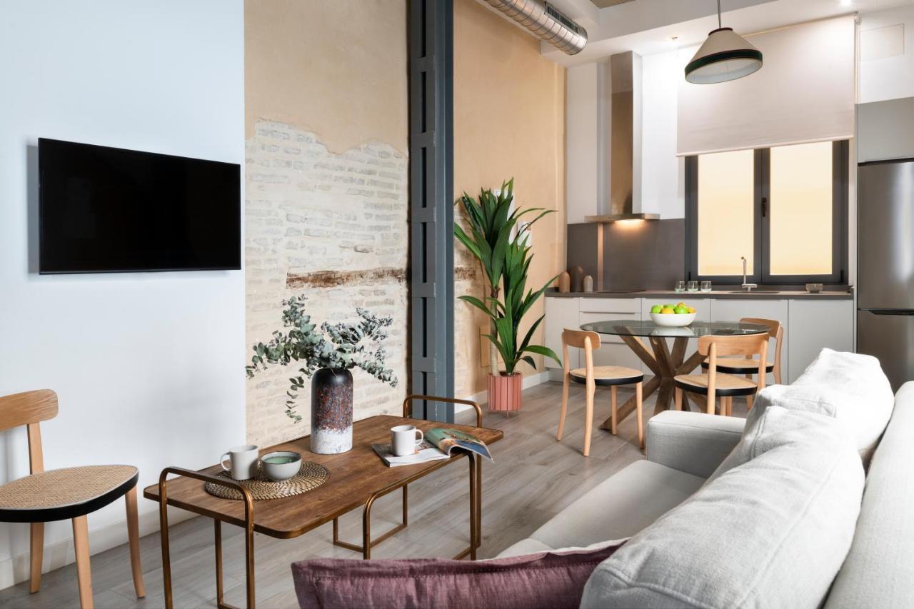 Suites Maestranza - Herreria By Magno Apartments Sevilla Exterior foto